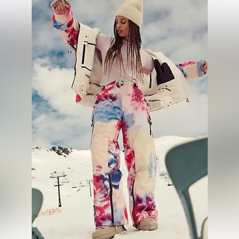 NWT FP Movement Free People Ascend Photoreal Ski Jacket + Pants XS | $856 Retail